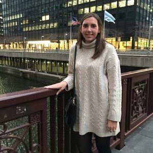 Meet your Posher, Alli